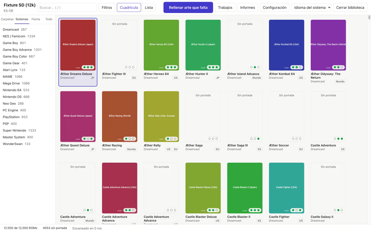 La biblioteca abierta en Coverly ROMs: sistemas a la izquierda y una cuadrícula de juegos en la que los que no tienen portada aparecen como huecos con «Sin portada». Abajo, 4553 sin portada de 12.000 ROMs.